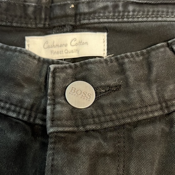 𝅺⭐️HUGO Boss Jeans⭐️ - Picture 3 of 6